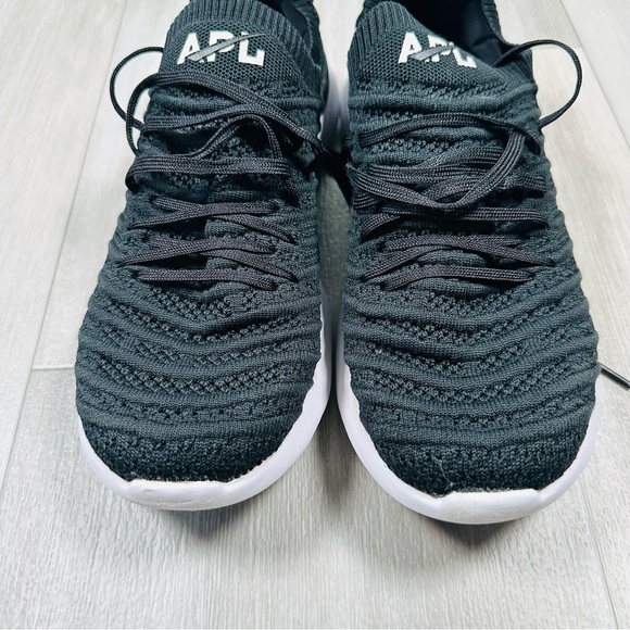 APL Women's Black Techloom Wave Sneakers Size 9.5 - Picture 5 of 10